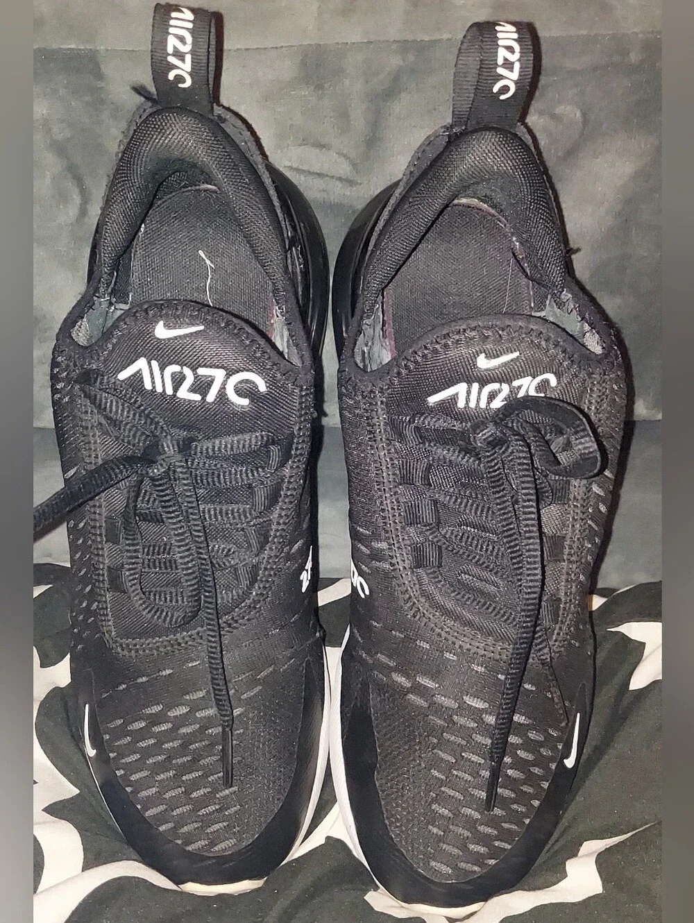 Nike Air Max 270 Black/ White Athletic Running Shoe Sneakers Size US 8